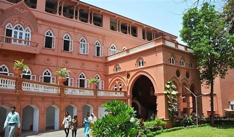 fine arts colleges in mumbai|Top Arts & Humanities Colleges in Mumbai 2024.